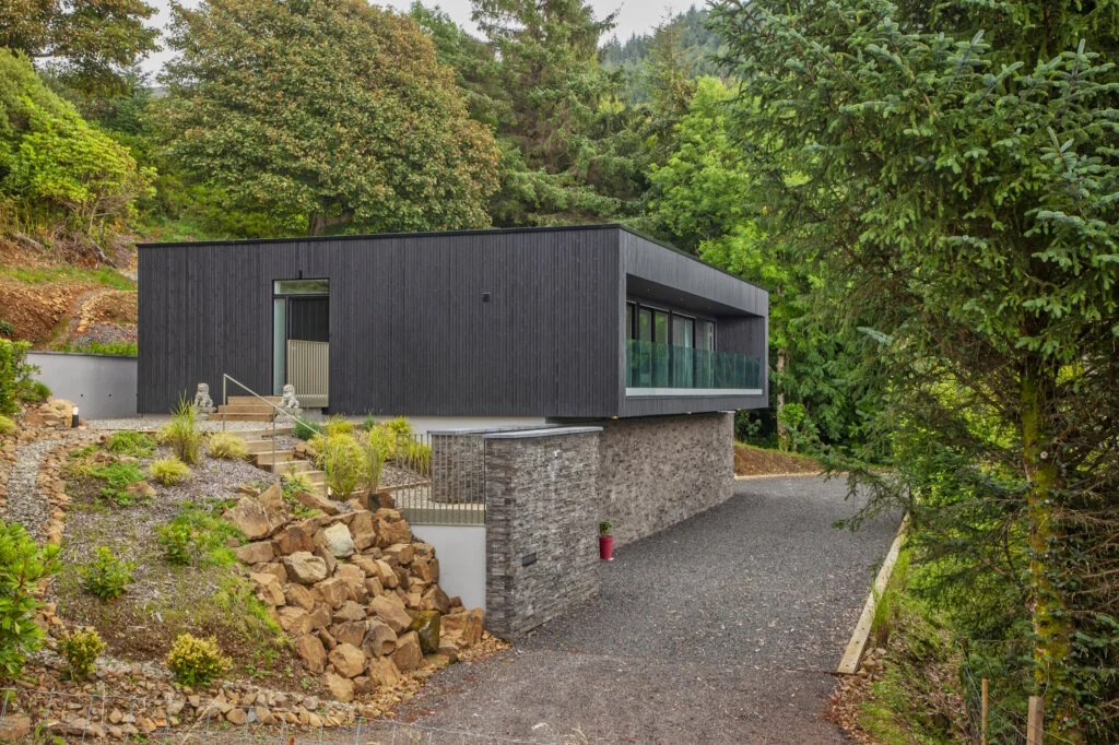 Blackwood, Scotland | Thermopine® RW119 factory coated RAL9005 Matte | Studio M Architects | Tony Hardley Photography