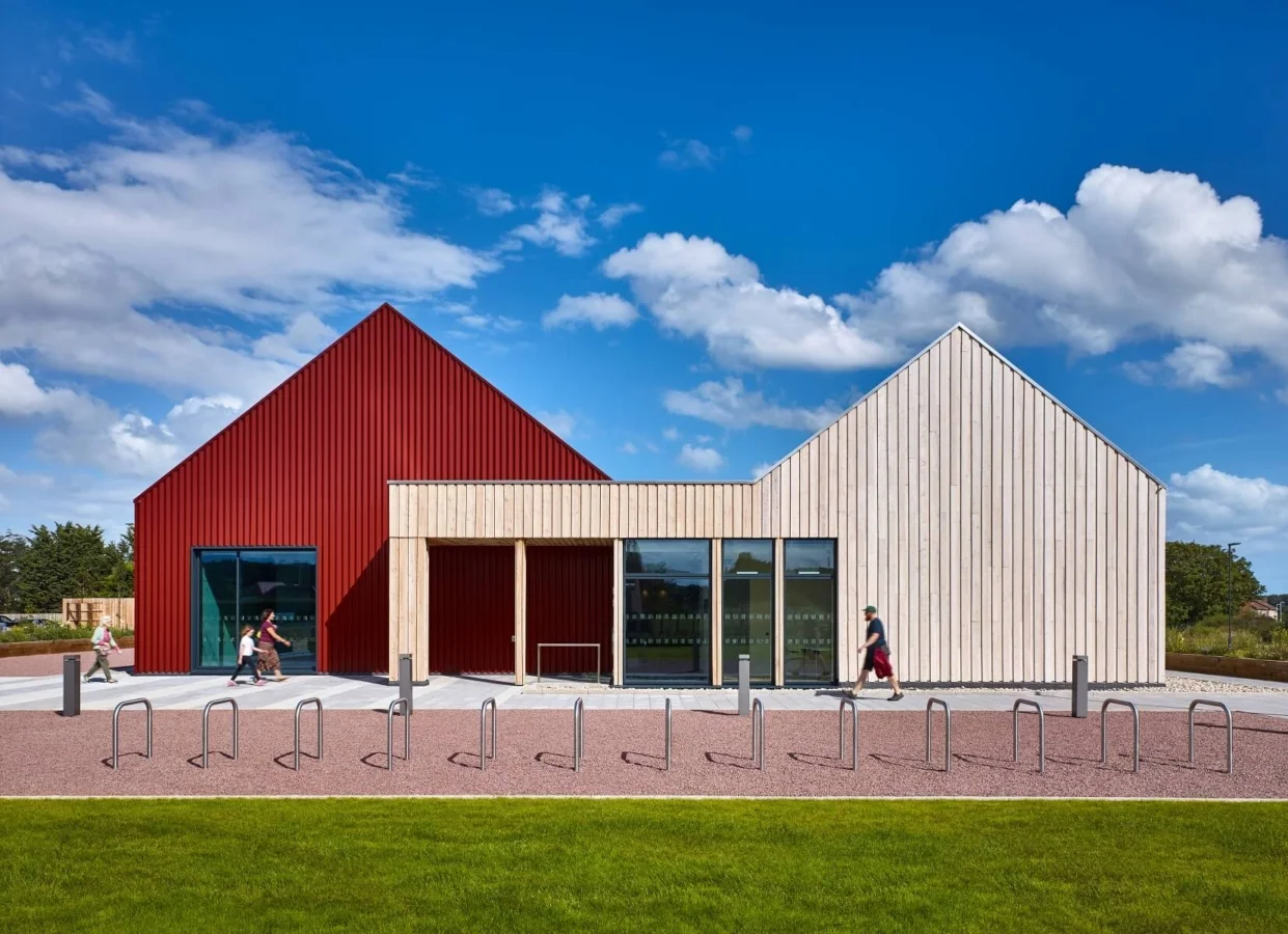 Larick Centre Tayport Community hub featuring Scotlarch cladding coated in SiOO:X Original