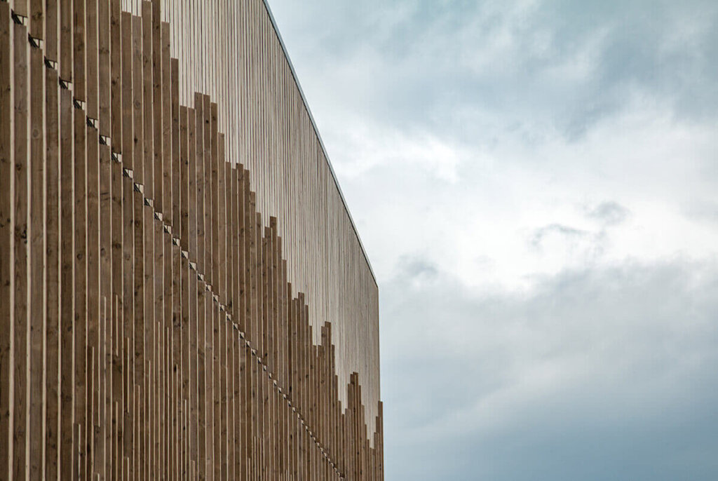 Thermopine® Cladding Factory Coated with SiOO:X | Watch Tower Bible and Tract Society