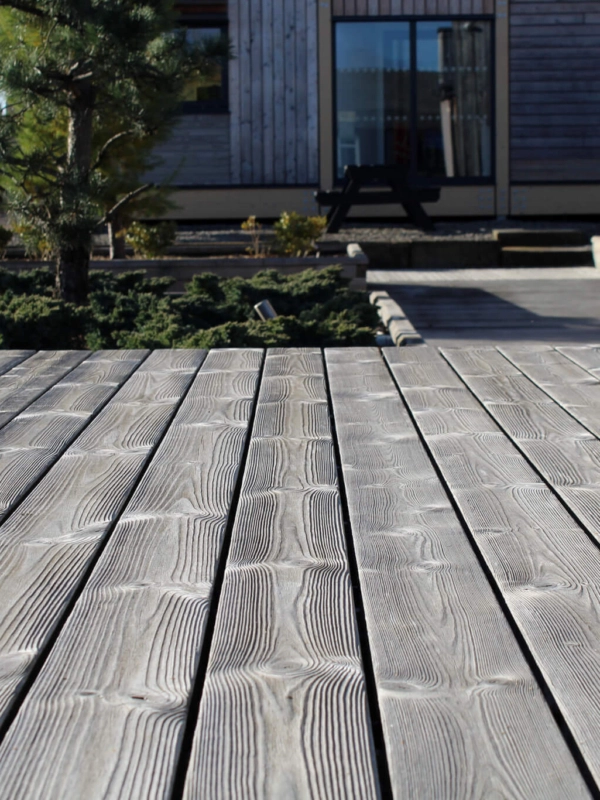 thermopine decking showing wire brushed effect