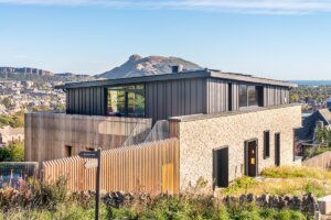 Timber open rainscreen cladding: the ultimate guide to detailing - Russwood