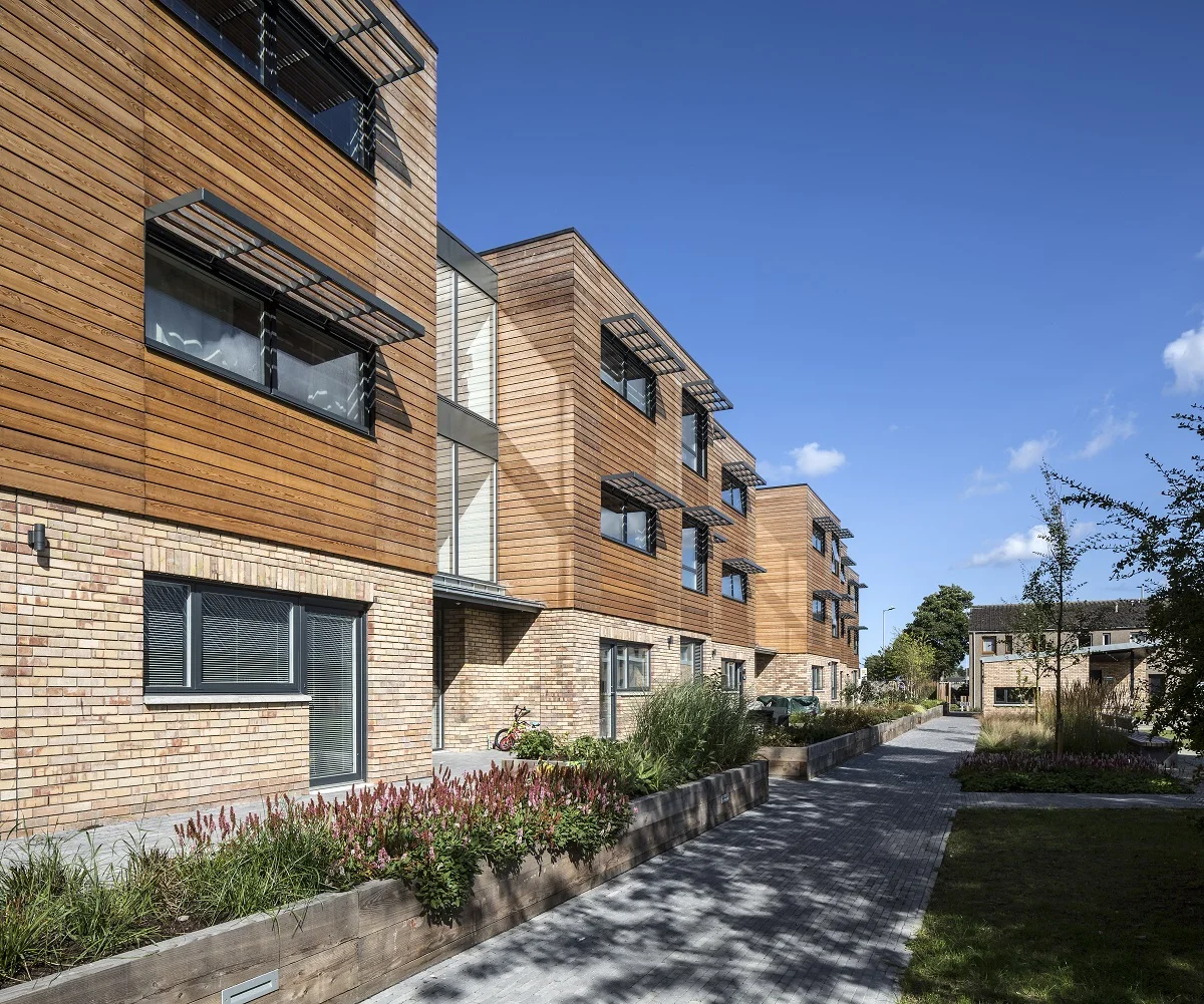 SILA Select® Siberian Larch Cladding in profile RW014 | Icosis Architects | Keith Hunter Photography