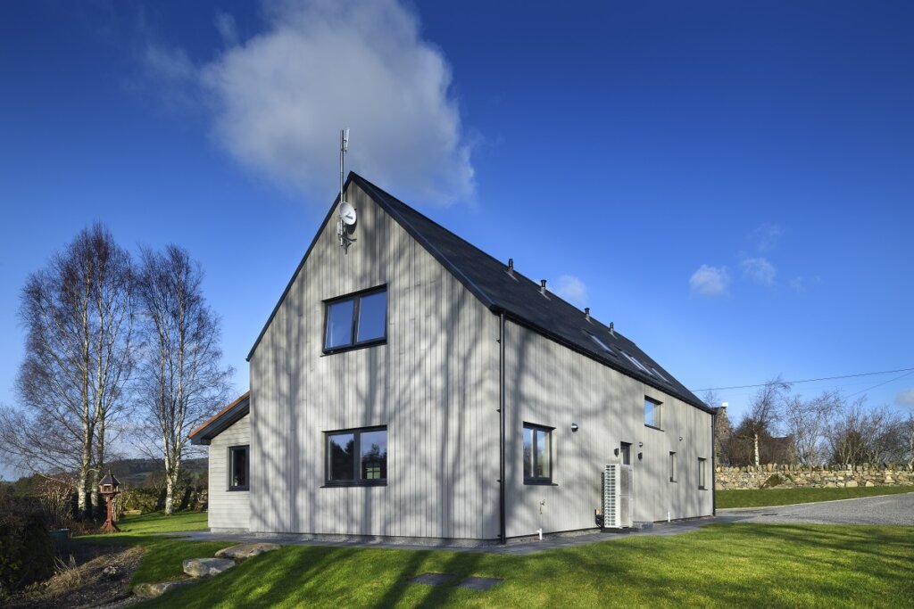 SILA Select® Siberian Larch Cladding Skimmed finish and factory coated with SiOO:X Mid Grey | Fiddes Architects | Nigel Rigden Photography