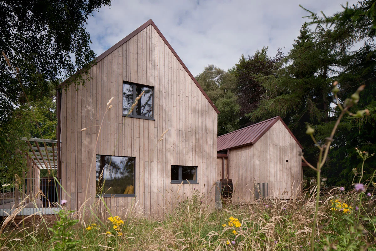 Scotlarch cladding in an open rainscreen arrangement on this home by Kirsty Maguire Architects