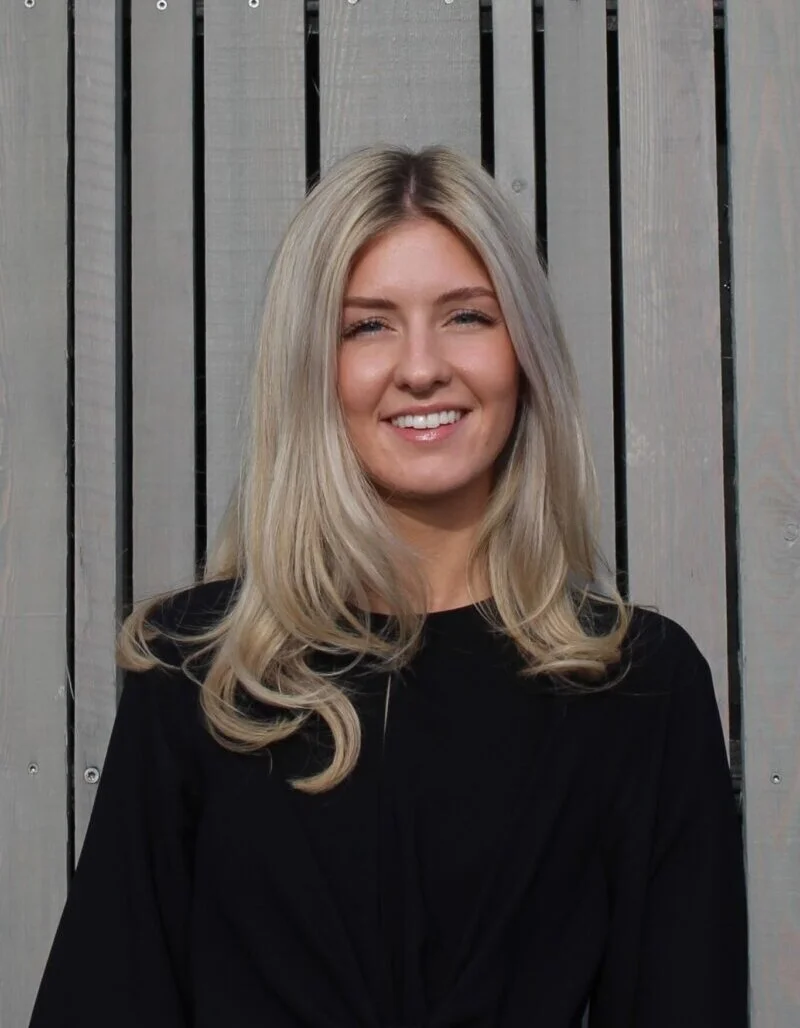 Thea Jones portrait
