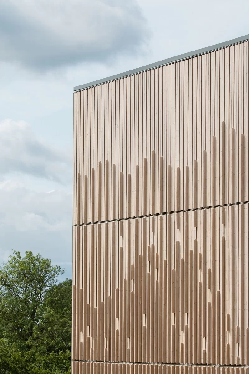 Thermopine® Cladding Factory Coated with SiOO:X | Watch Tower Bible and Tract Society