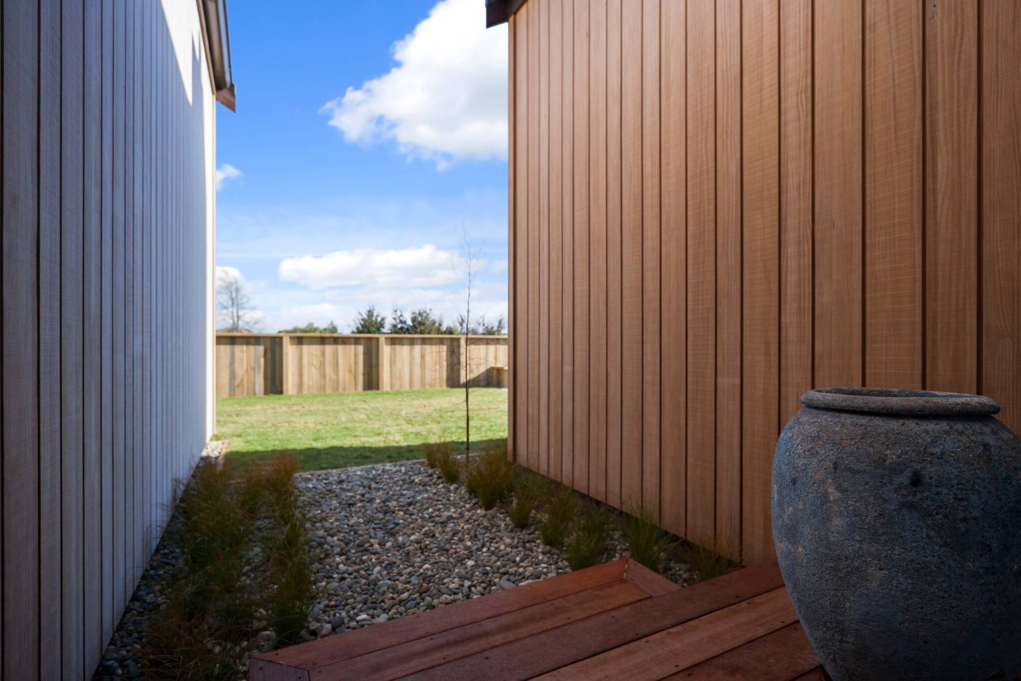 Abodo cladding coated with SiOO:X on Rokino Road