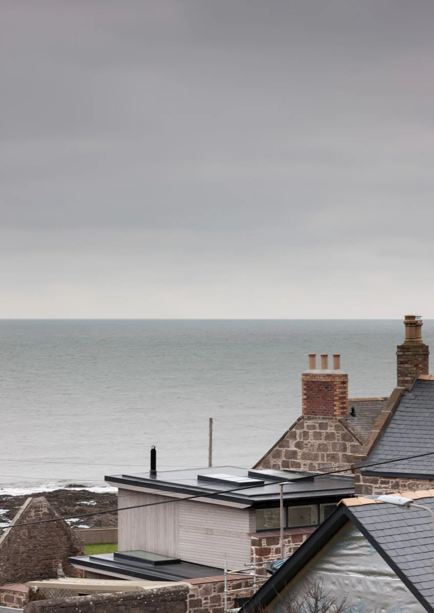 Thermopine® Clear with a SiOO:X Mid Grey coating and Abodo VG fins on the Johnshaven Extension project.