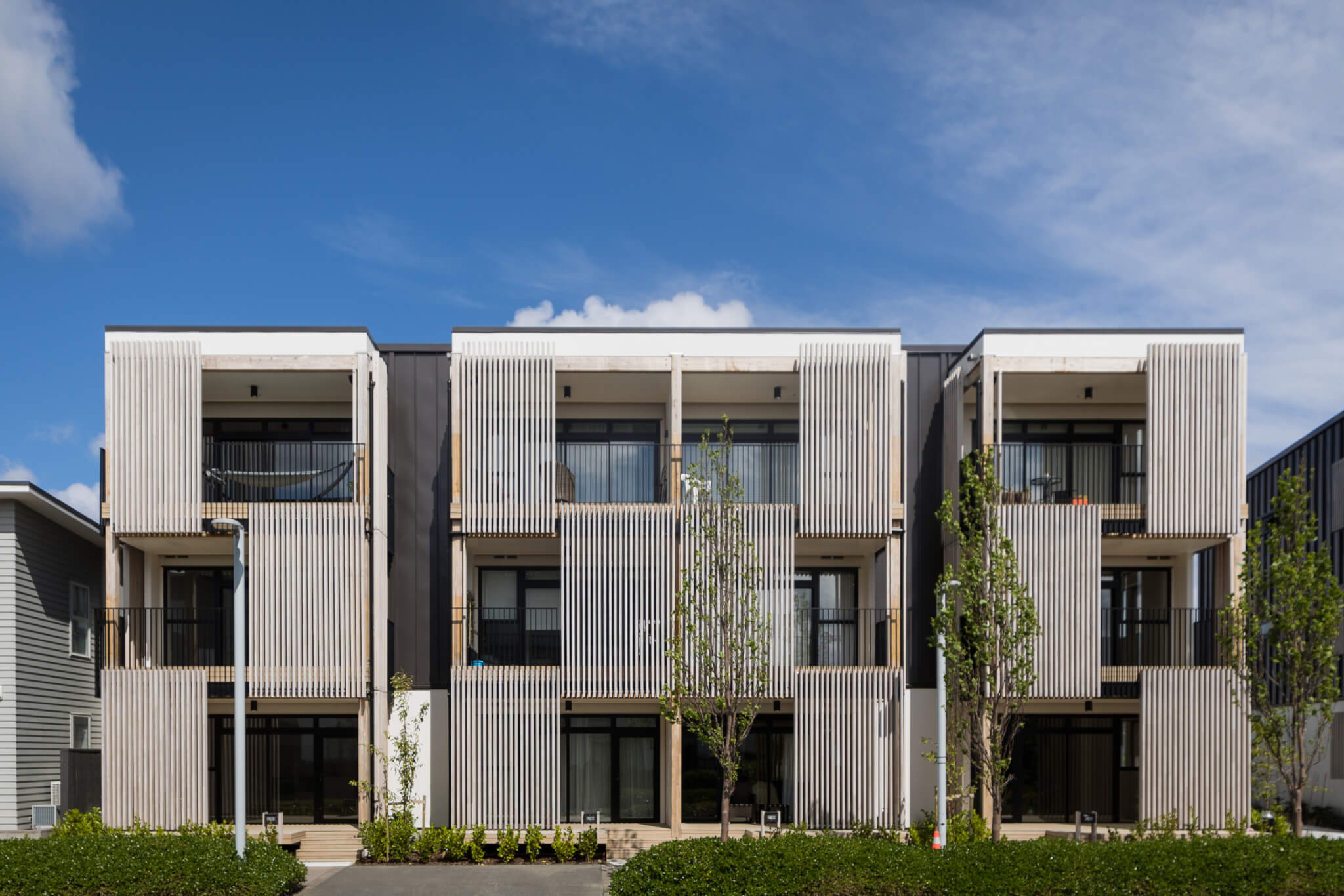 Abodo® Vulcan Vertical Grain