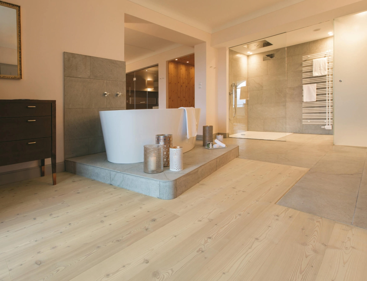 European Mountain Larch Flooring | Frost White