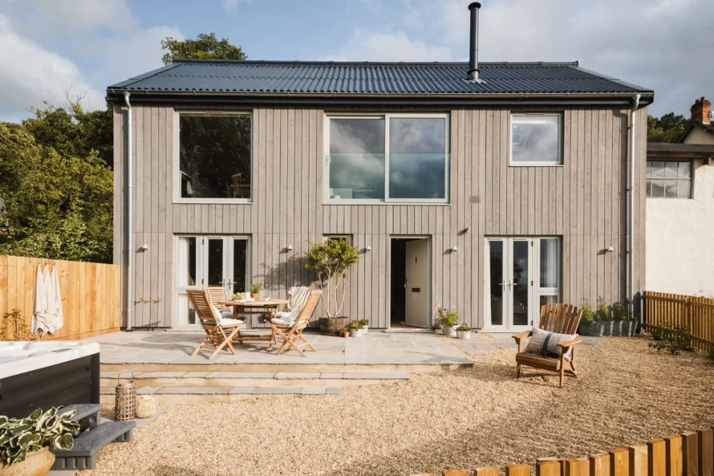Elmwood Devon home project timber clad with Russwood Scotlarch