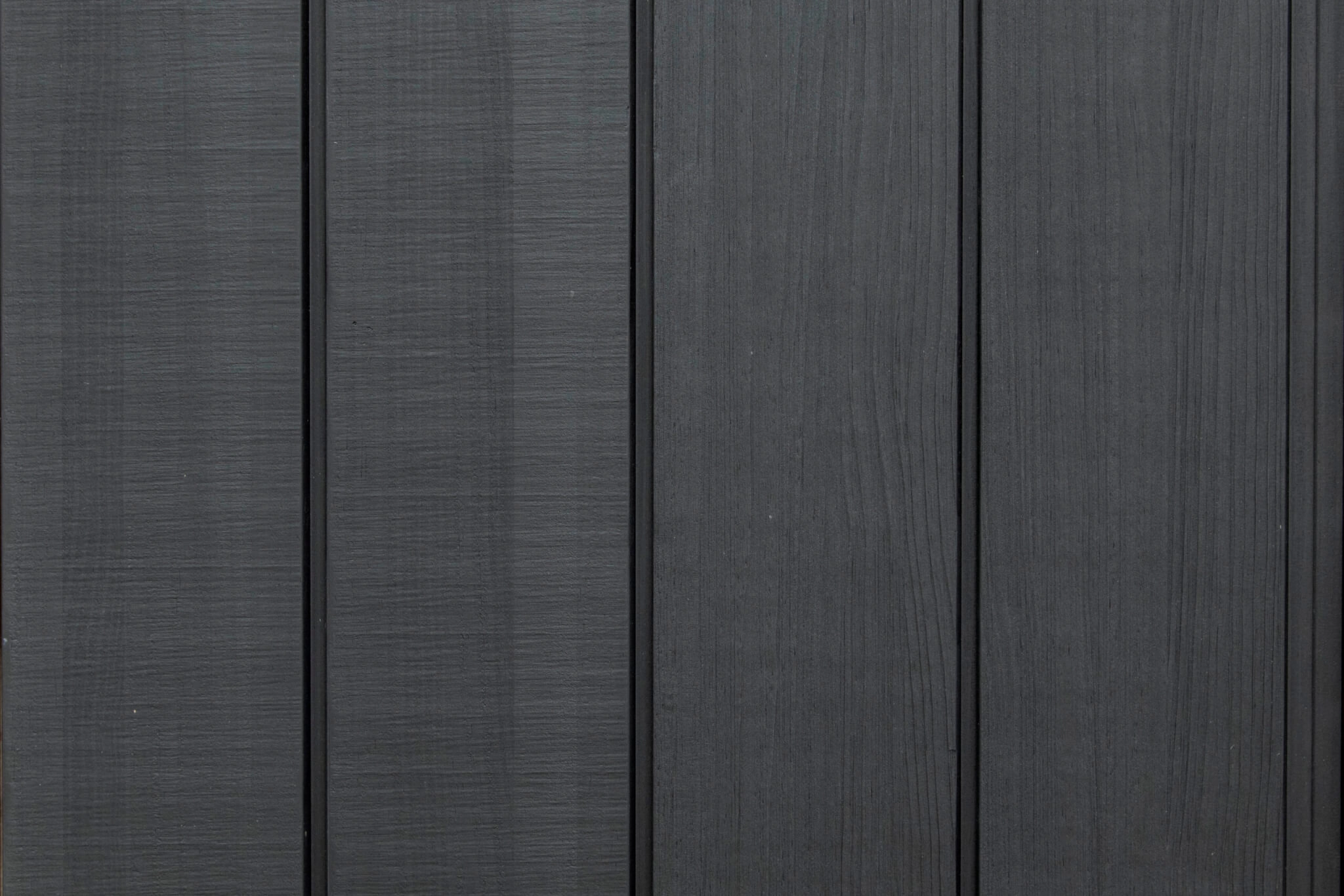 Abodo® Vulcan Vertical Grain cladding coated in Woca Oil Black