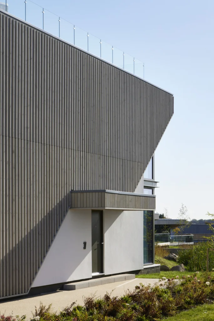 Lunawood Collection with SiOO:X Mid Grey at the F1 Silverstone venue