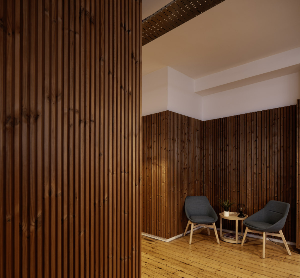 Lunawood Collection interior cladding at Russwood's Glasgow office.