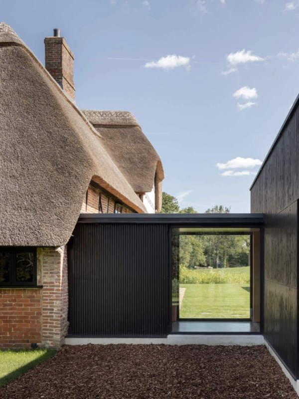 Black House Farm with Lunawood Collection Luna Triple with a black oil