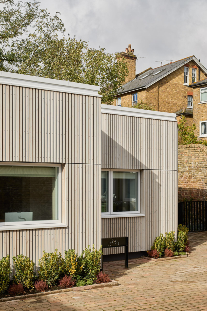 Ridgway Mews with SiOO:X Light Grey factory coating 