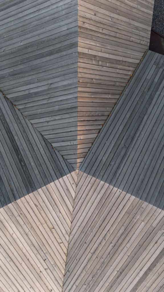 SiOO:X Mid Grey coating on SILA Select timber cladding 