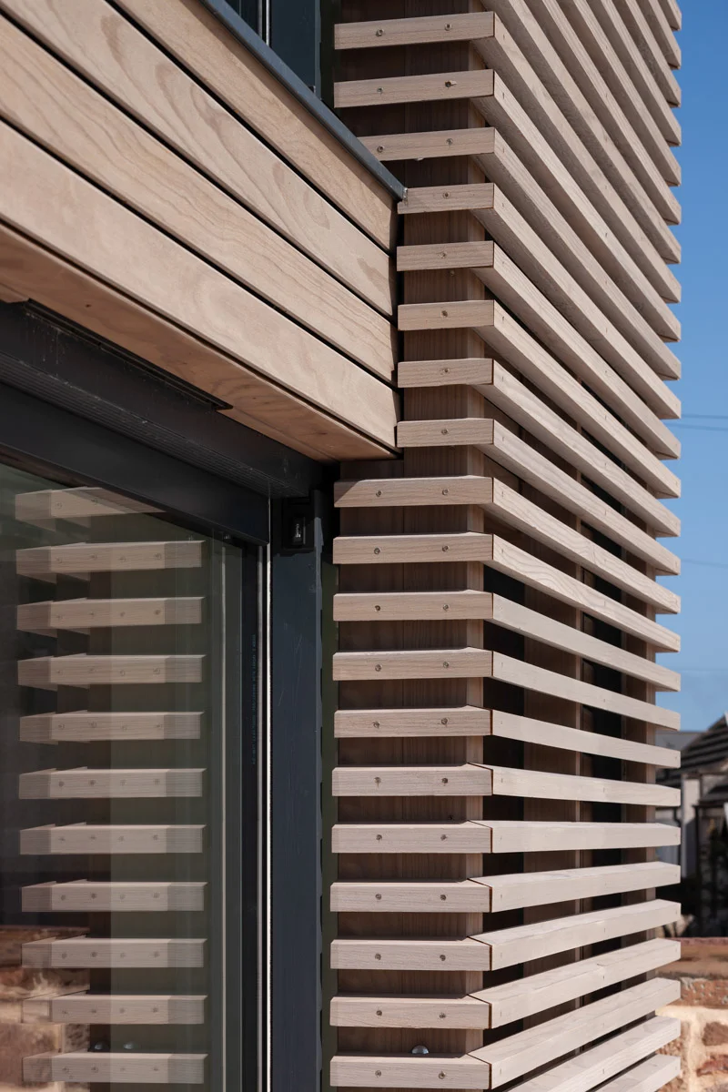 Thermopine® Clear with a SiOO:X Mid Grey coating and Abodo VG fins on the Johnshaven Extension project.
