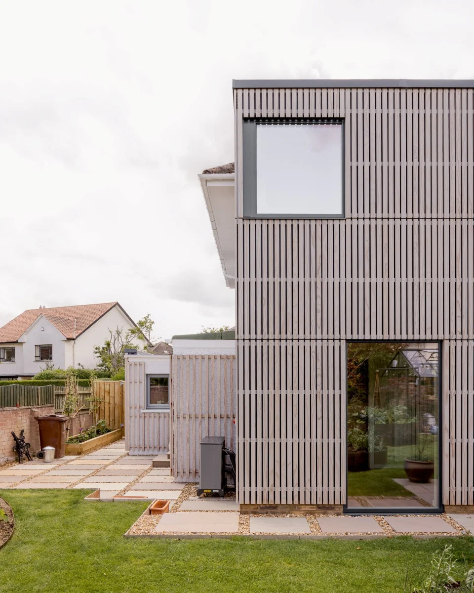 Thermopine® Clear with a SiOO:X Light Grey coating on the Bonaly project.
