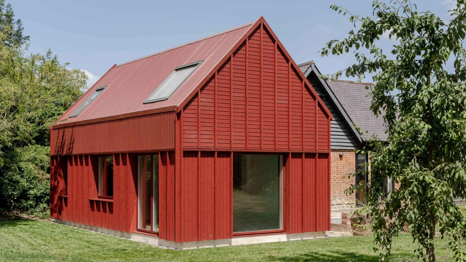 oxide red cladding