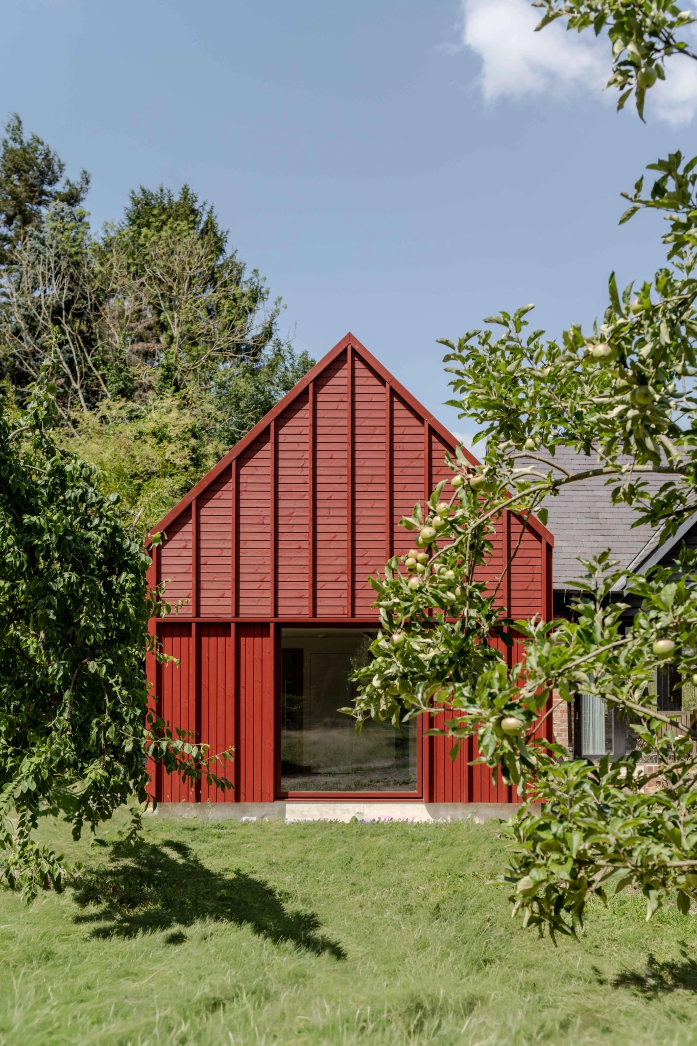 oxide red cladding